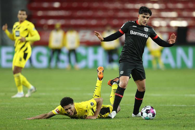 九游体育app -包含国际比赛日德甲焦点战；勒沃库森防线松动；引发热议；年轻球员得到机会的词条