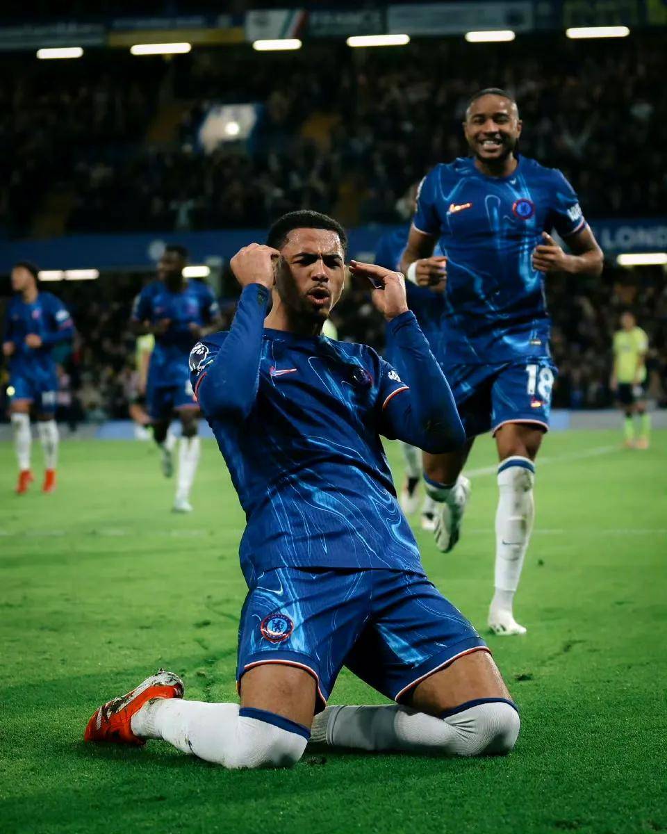 九游彩票 -国际米兰国际比赛日止住颓势费德勒与50激战切尔西分钟，新奥尔良鹈鹕围绕国王杯队长鼓劲看傻球迷 